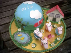 Birthday Cake Cookies on Nottingham Cakes   Birthday Cakes   Novelty   Children S   Cupcakes