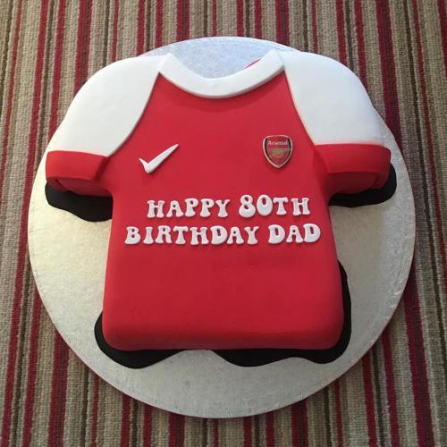 Arsenal T-Shirt Birthday Cake